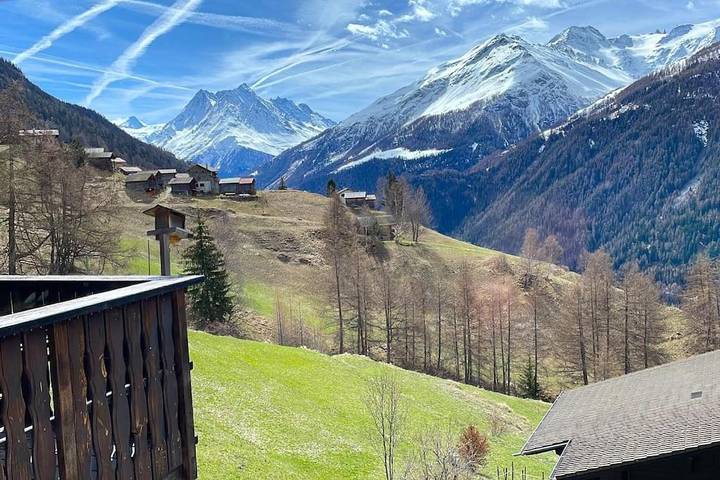 Gîte pour 8 personnes, avec terrasse ainsi que sauna et vue à Saint-Martin (Suisse) - 4