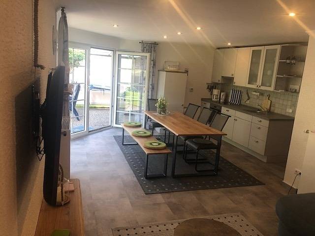 Bungalow für 8 Personen, mit Garten