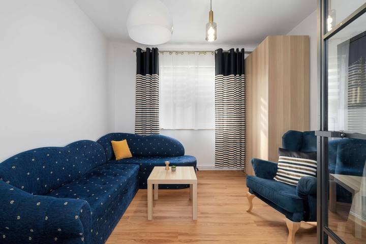 Spacious House in a Quiet Neighbourhood of Poznan by Noclegi Renters in Posen, Großpolen