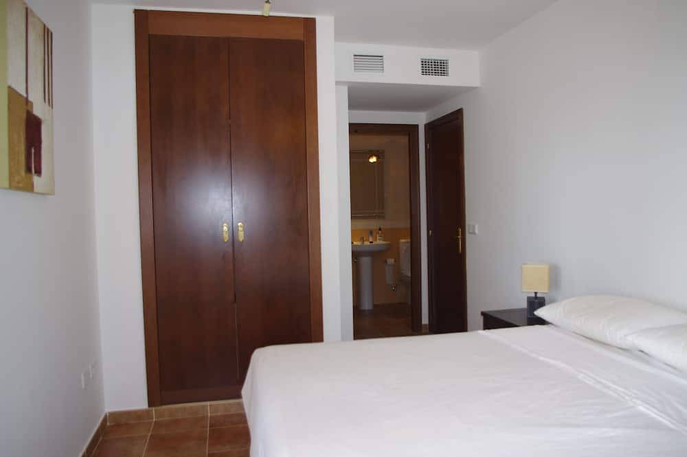 Apartamento inteiro, Apartamento de luxo com 2 camas, Costa Esuri Golf nº Ayamonte & Beach. Wifi grátis ! in Urbanizacion Costa Esuri, Ayamonte