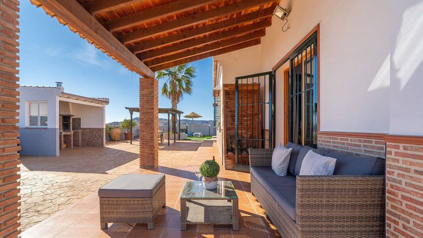 Balcon de la Axarquia Almáchar by Ruralidays in Benamargosa, Cordillera Penibética
