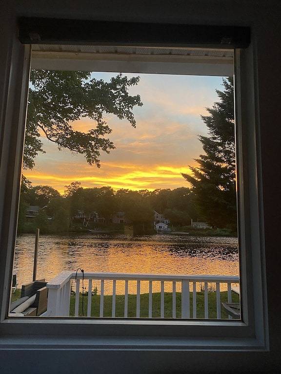 Cottage for 6 people, with terrace in Massachusetts