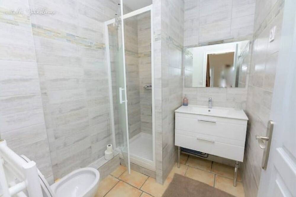 Ganze Wohnung, Bright, spacious apartment in Toul