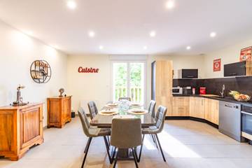 Location De Vacances pour 6 Personnes dans Montlaur (Midi-Pyrénées), Parc naturel régional des Grands Causses, Photo 2