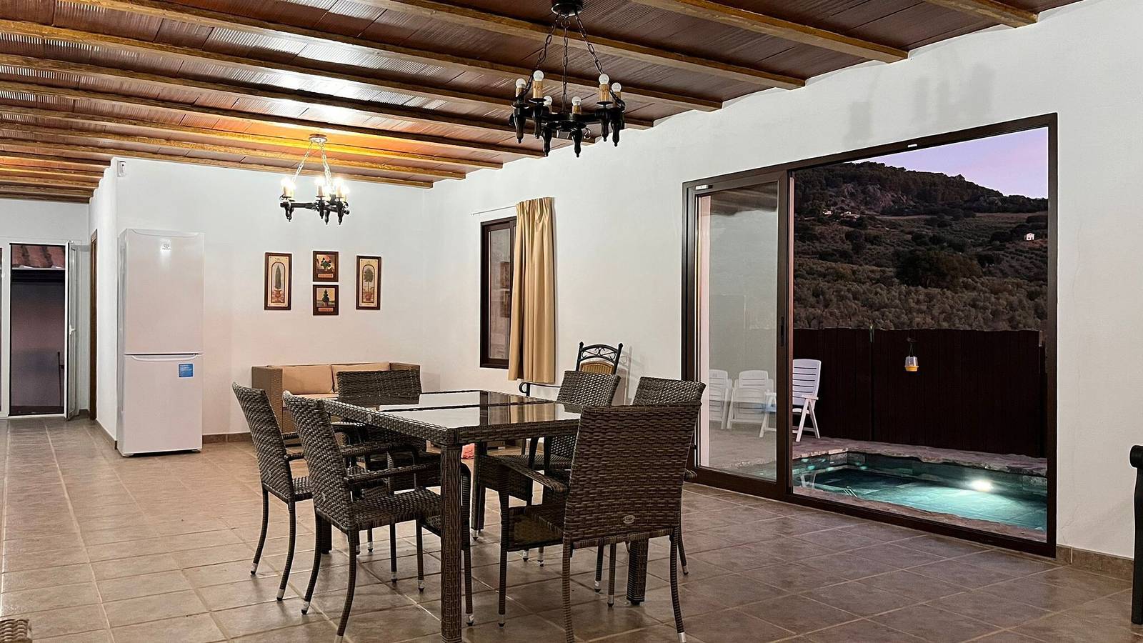 Casa rural 'Cortijo Borreguero' con vistas a la montaña, piscina privada y Wi-Fi in Villanueva del Trabuco, Provincia de Málaga