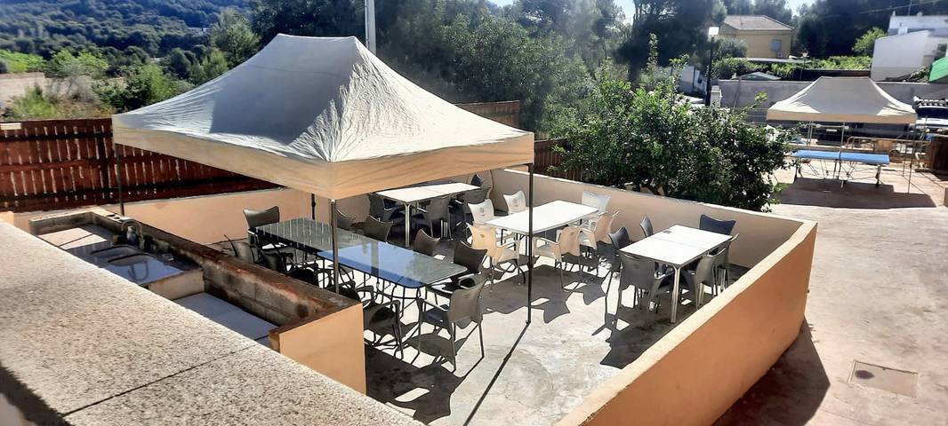 Chalet para 24 personas, con piscina y terraza en Comunidad Valenciana - 3