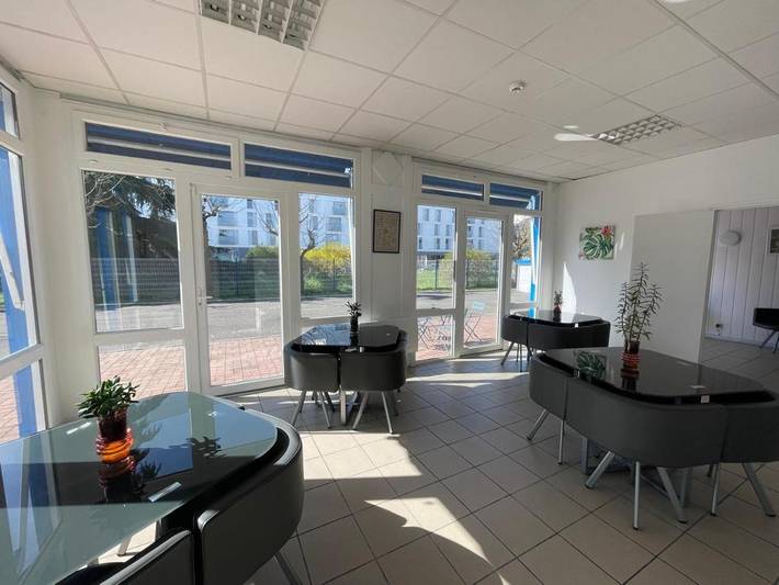 Hôtel pour 2 personnes, avec terrasse et jardin à Carrières-sous-Poissy - 2