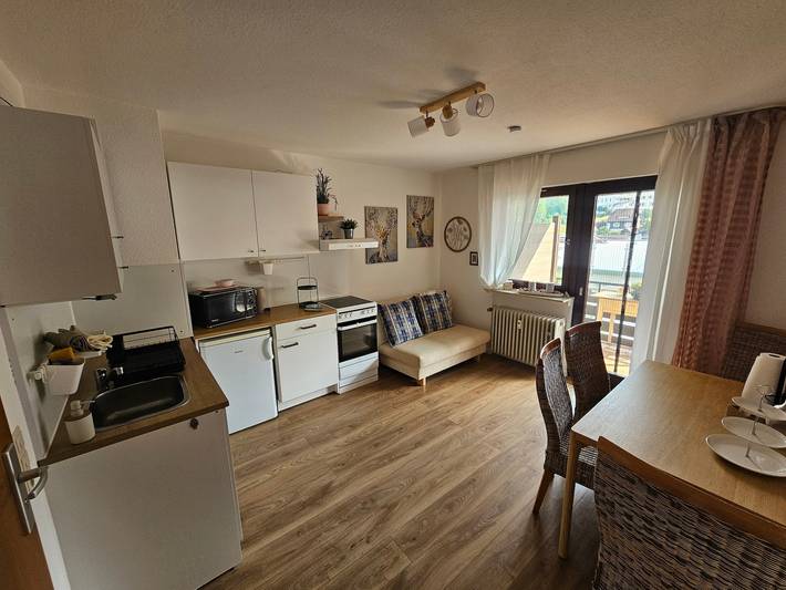 Ferienwohnung für 3 Personen, mit Balkon und Garten sowie Seeblick in Bad Liebenzell - 3