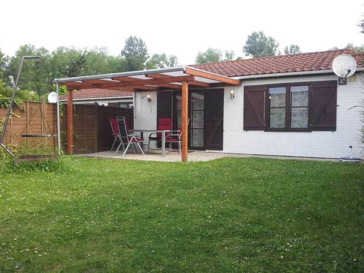 Ferienhaus für 5 Personen, mit Pool und Terrasse in De Panne