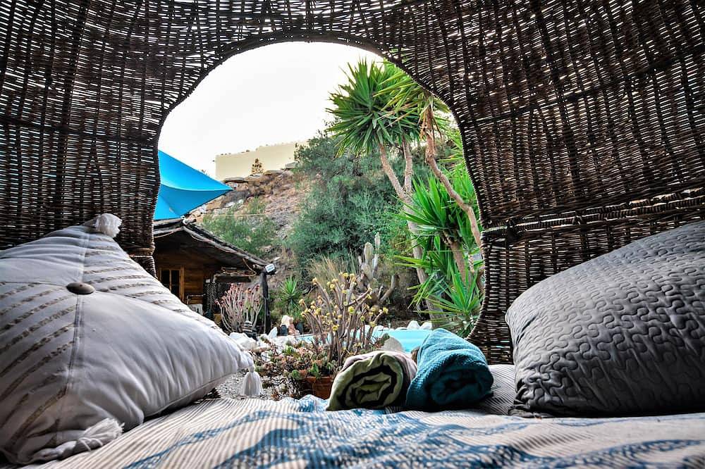 Schöne Holzhütte mit Pool ideal für einen romantischen Rückzugsort in Monda, Sierra de las Nieves
