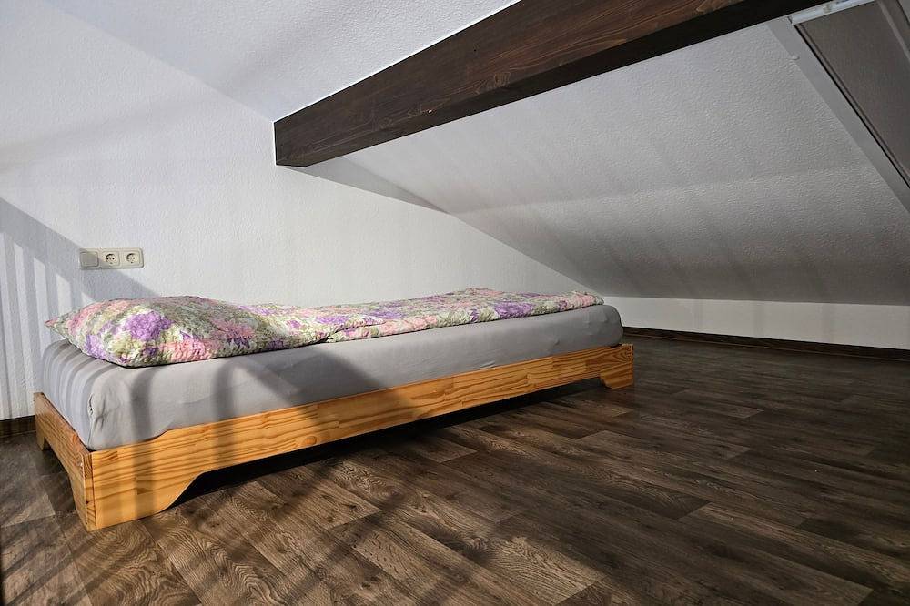 Ganze Wohnung, Ferienwohnung Heilige Barbara - Ferienwohnungen Am alten Backhaus in Senftenberger See, Senftenberg