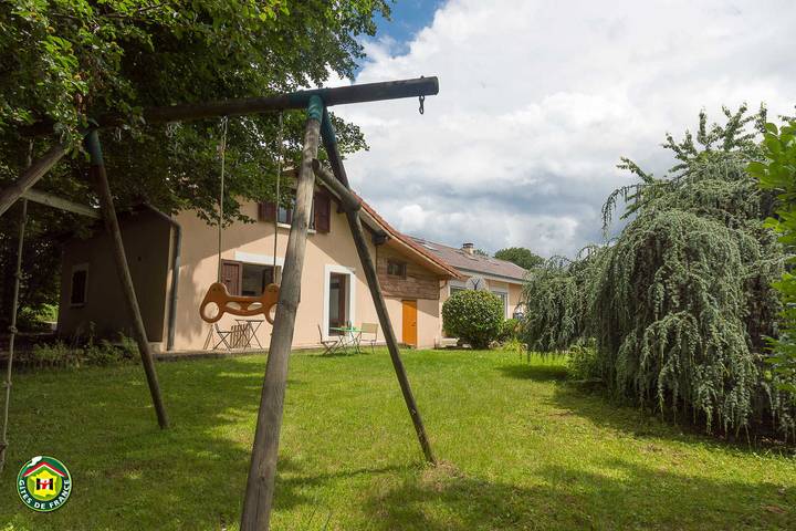 Gîte pour 2 personnes, avec Terrasse et Jardin