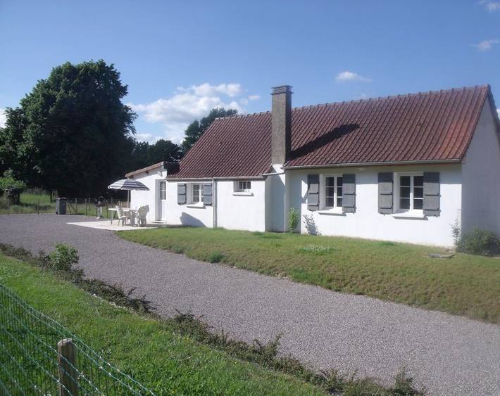 Location de vacances pour 6 personnes, avec Terrasse ainsi que Jardin et Vue à Gueschart