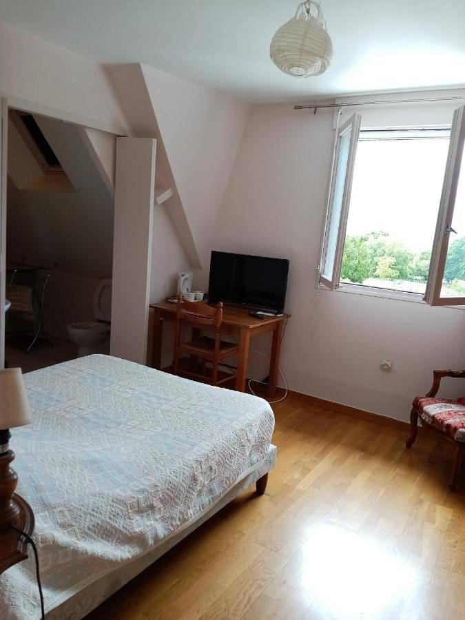 Location de vacances pour 2 personnes, avec vue et jardin à Tréméreuc - 4