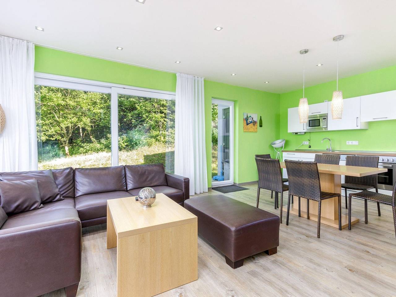 Luxusbungalow im Campingpark in Waxweiler, Eifelkreis Bitburg-Prüm