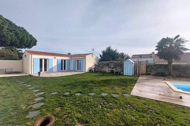 Chambre d’hôte pour 4 personnes, avec piscine et jardin