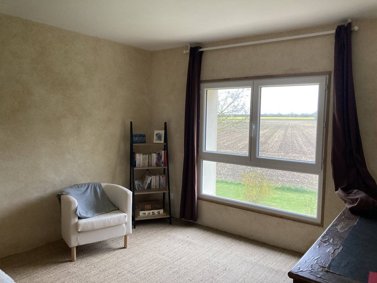 Chambres d'hôtes La Folie - Chambre familiale in Vouhé, Région de Rochefort