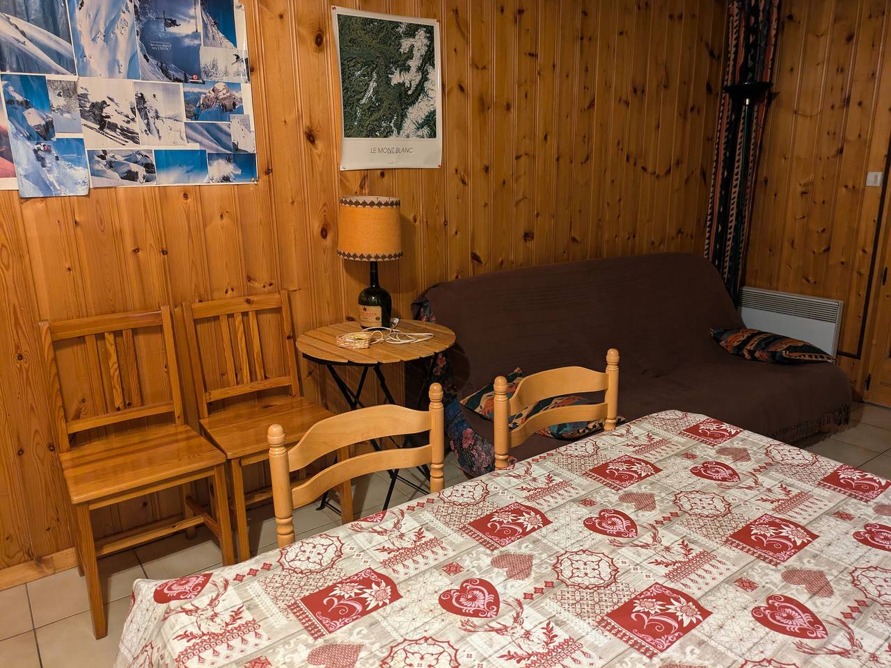 Appartement entier, Appartement 'Edelweiss - 7 Personnes' avec vue sur montagne, jardin partagé et balcon in Station de Morillon, Grand Massif
