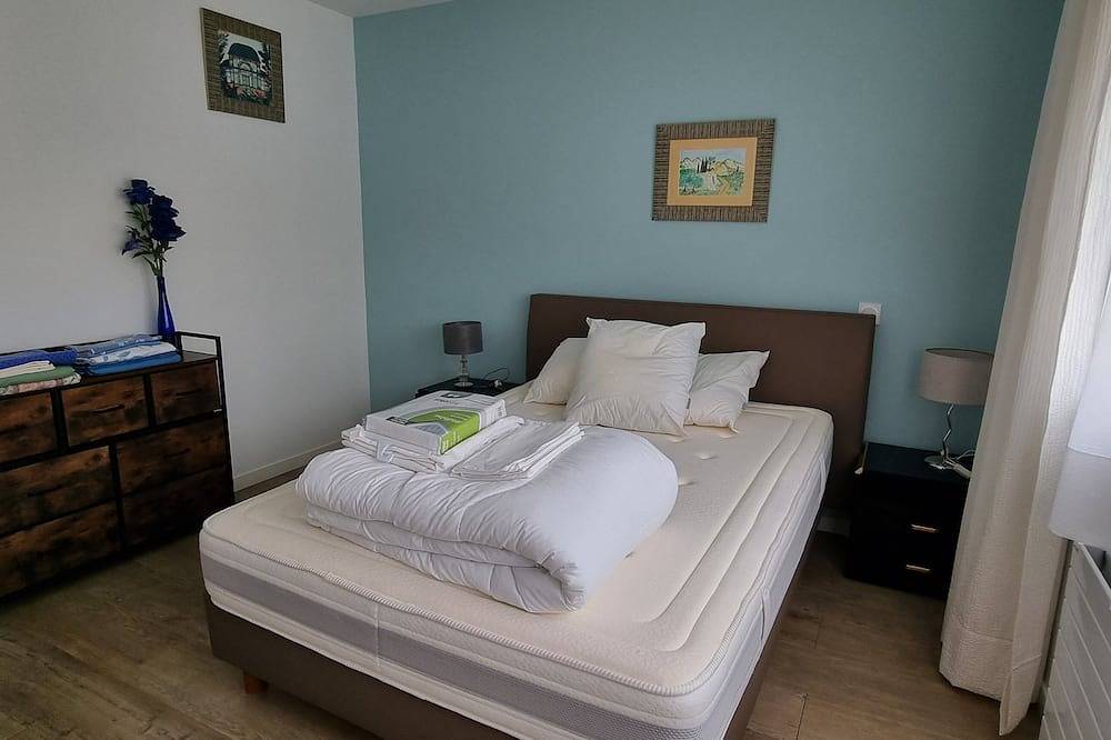 Appartement entier, Appartement de plein pied face à un espace vert, très bien équipé in Saint-Genis-de-Saintonge, Région de Jonzac