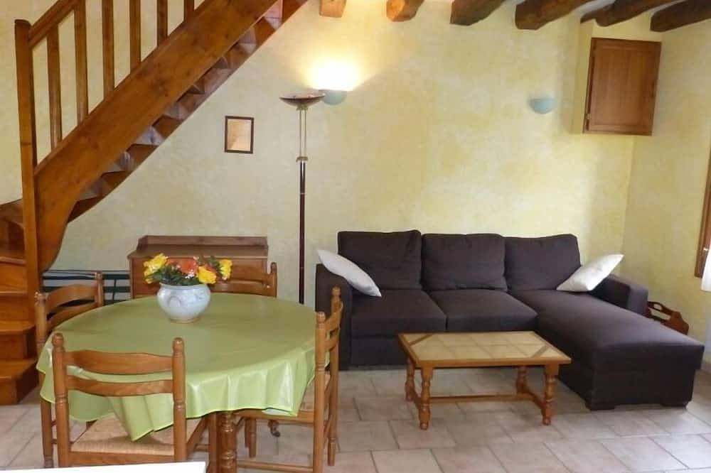 Rural Gite Haus mit Charakter mit Außenpool in Villegenon, Bourges und Umgebung