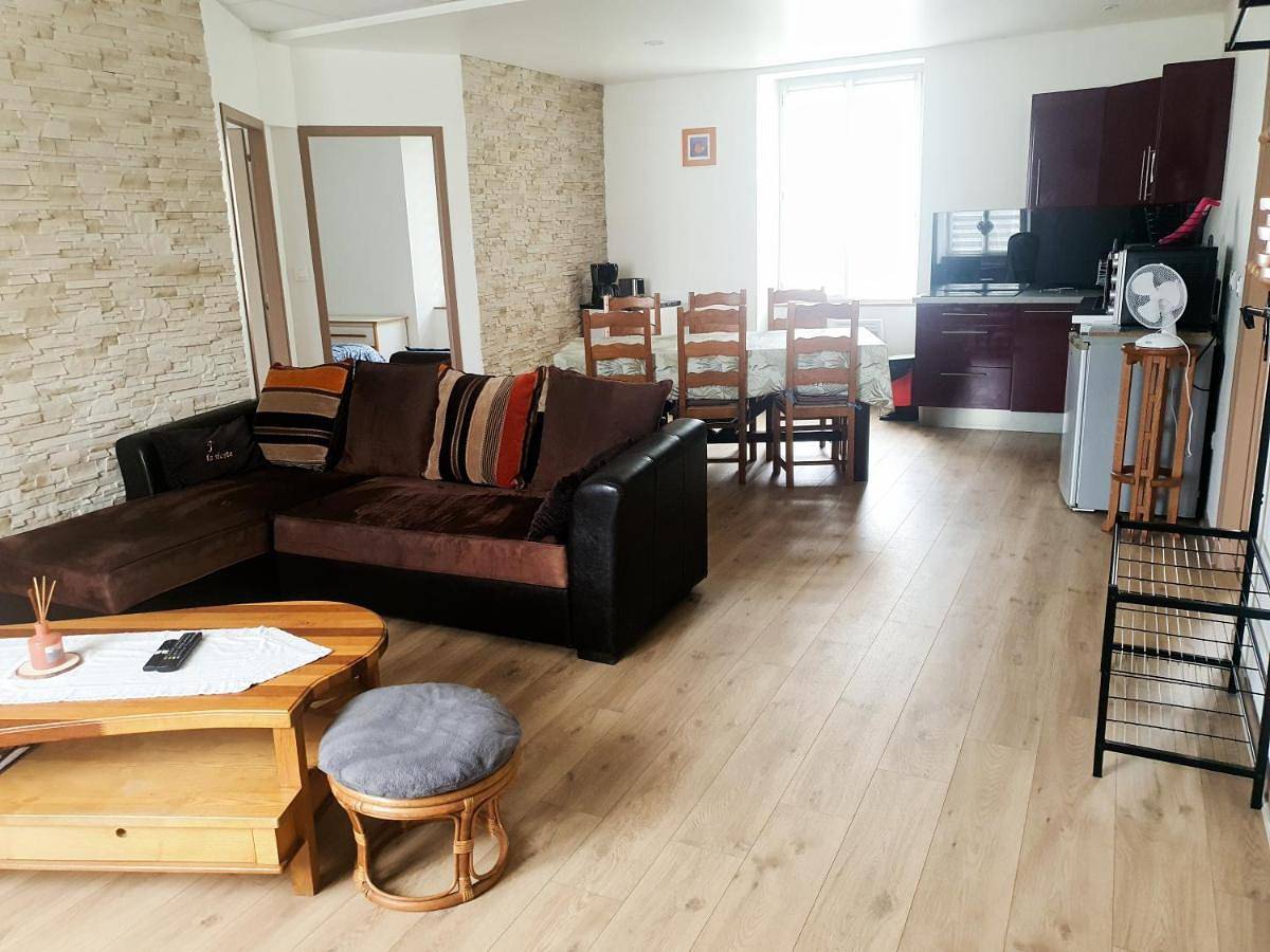 Appartement entier, Cramiland - Super appart 5 pers centre ville in Montbéliard, Doubs