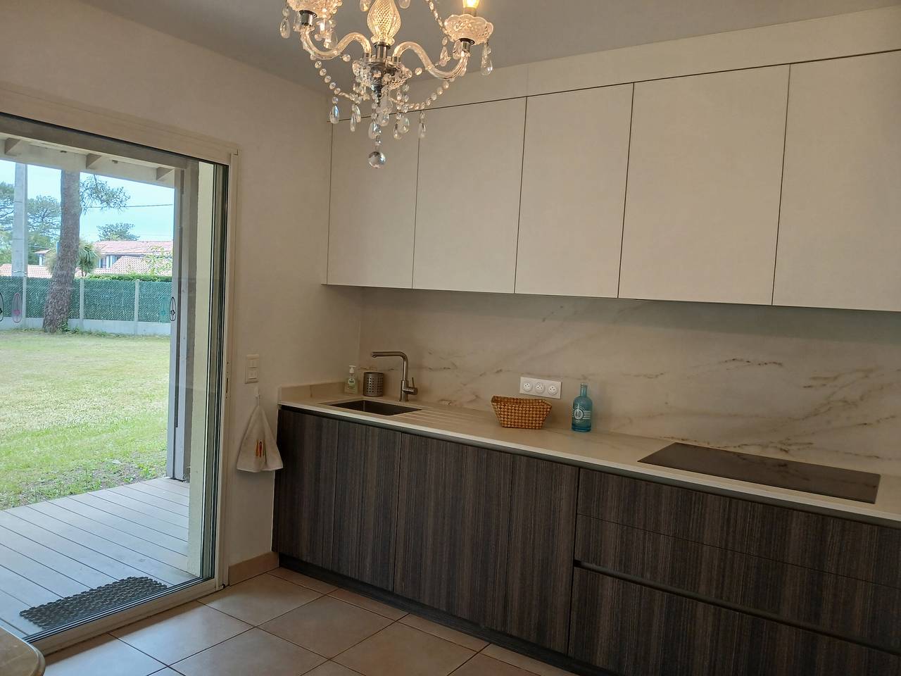 Spacious Family Home in Capbreton with Large Garden, Near Marina - Sleeps 11 in Capbreton, Côte d’Argent