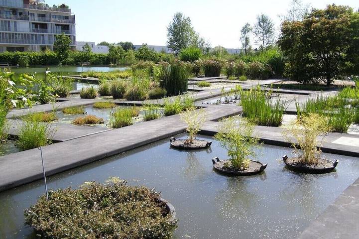 Location de vacances pour 7 personnes, avec jardin à Cenon - 2