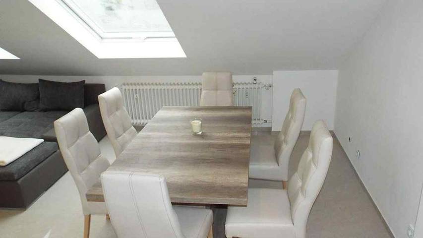 Gemütlich 8-Personen-Ferienhaus im 2. Stock bei Winterberg. in Winterberg, die Mittelgebirge
