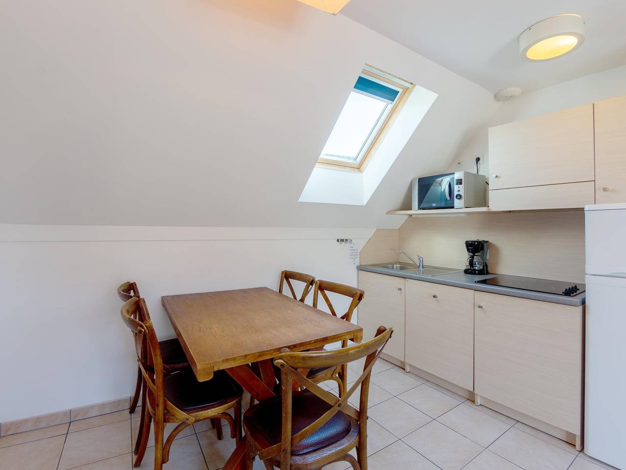 Appartement entier, Appartement avec piscine intérieure chauffée in Saint-Nic, Région de Châteaulin