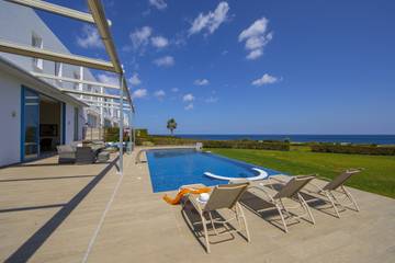 Villa for 12 People in Protaras, South Cyprus, Photo 2