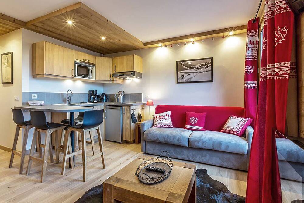 Apartamento entero, Apartamento renovado en Méribel, cerca de pistas, balcón, 4 plazas in Méribel-Mottaret, Les Allues