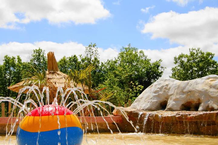 Tente pour 5 personnes, avec piscine ainsi que jardin et vue dans le Tarn-et-Garonne - 3