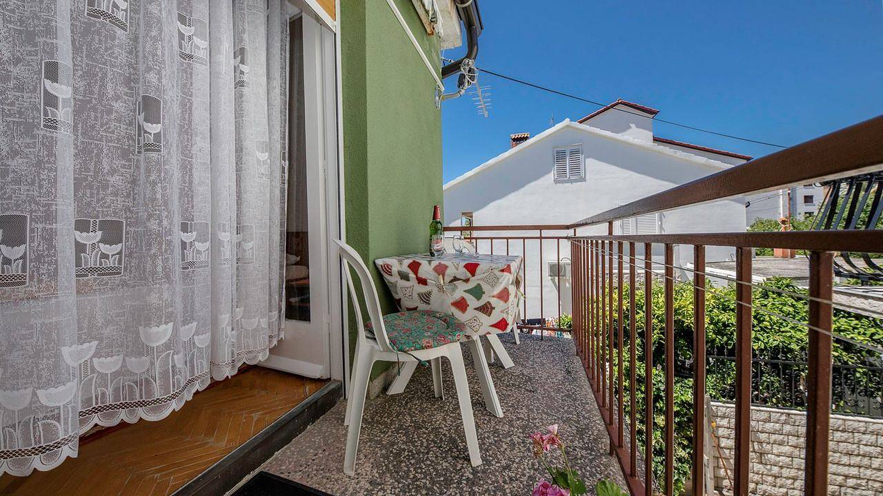 Ganze Ferienwohnung, Zimmer für 3 Personen (16 m²) in Rab in Palit, Rab