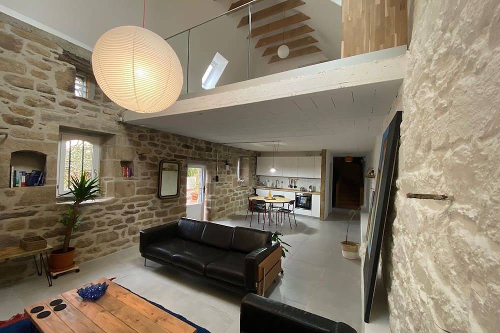 Gwer Penty-Cottage-Design-Salle de bain privée-Vue sur Jardin in Douarnenez, Région de Quimper