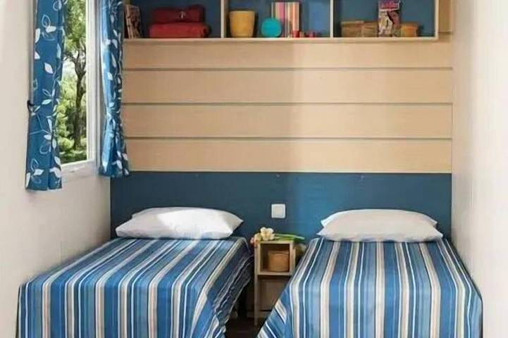 Mobil home pour 6 personnes à Laval-de-Cère - 3