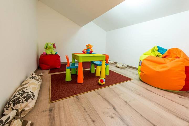 Gîte pour 7 personnes, avec jardin et vue à Gaming - 4