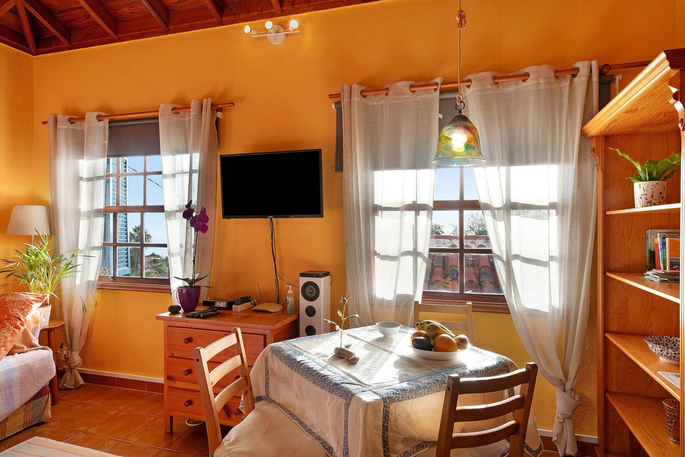 Ganze Wohnung, Ferienhaus "Casa La Panacea" mit Meerblick, privater Terrasse und Wlan in La Rosa, Villa de Mazo