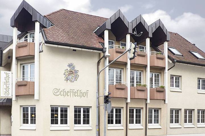 Ganze Wohnung, Doppelzimmer mit Dusche und Wc in Bad Säckingen, Südschwarzwald
