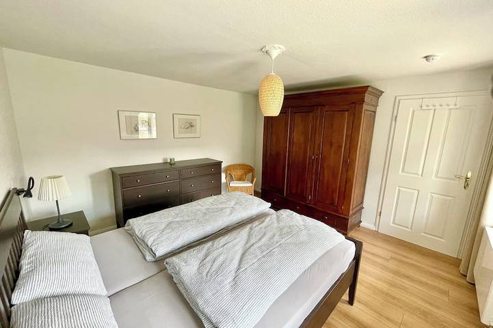 Ferienwohnung für 4 Personen, mit Terrasse und Garten in Quern - 3