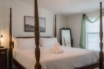 Vacation Home for 6 Guests in Blue Ridge Mountains, North Carolina, Picture 3