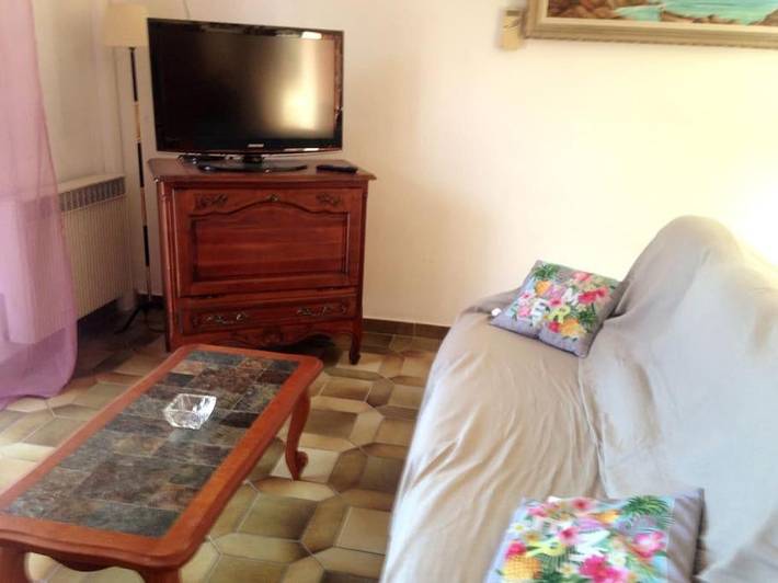 Gîte pour 6 personnes, avec vue et jardin à Petreto-Bicchisano - 3