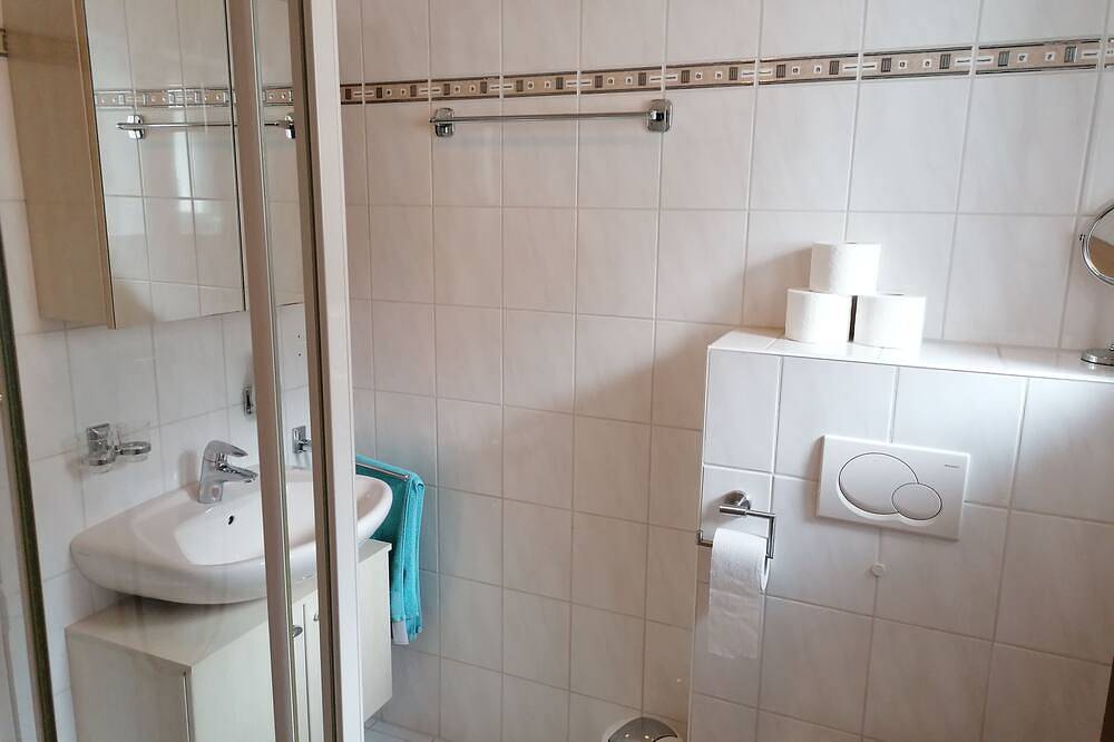Ganze Wohnung, * Ferienwohnung Prims hell und ruhig in Waldrandlage * in Wadern, Saar-Nahe-Bergland
