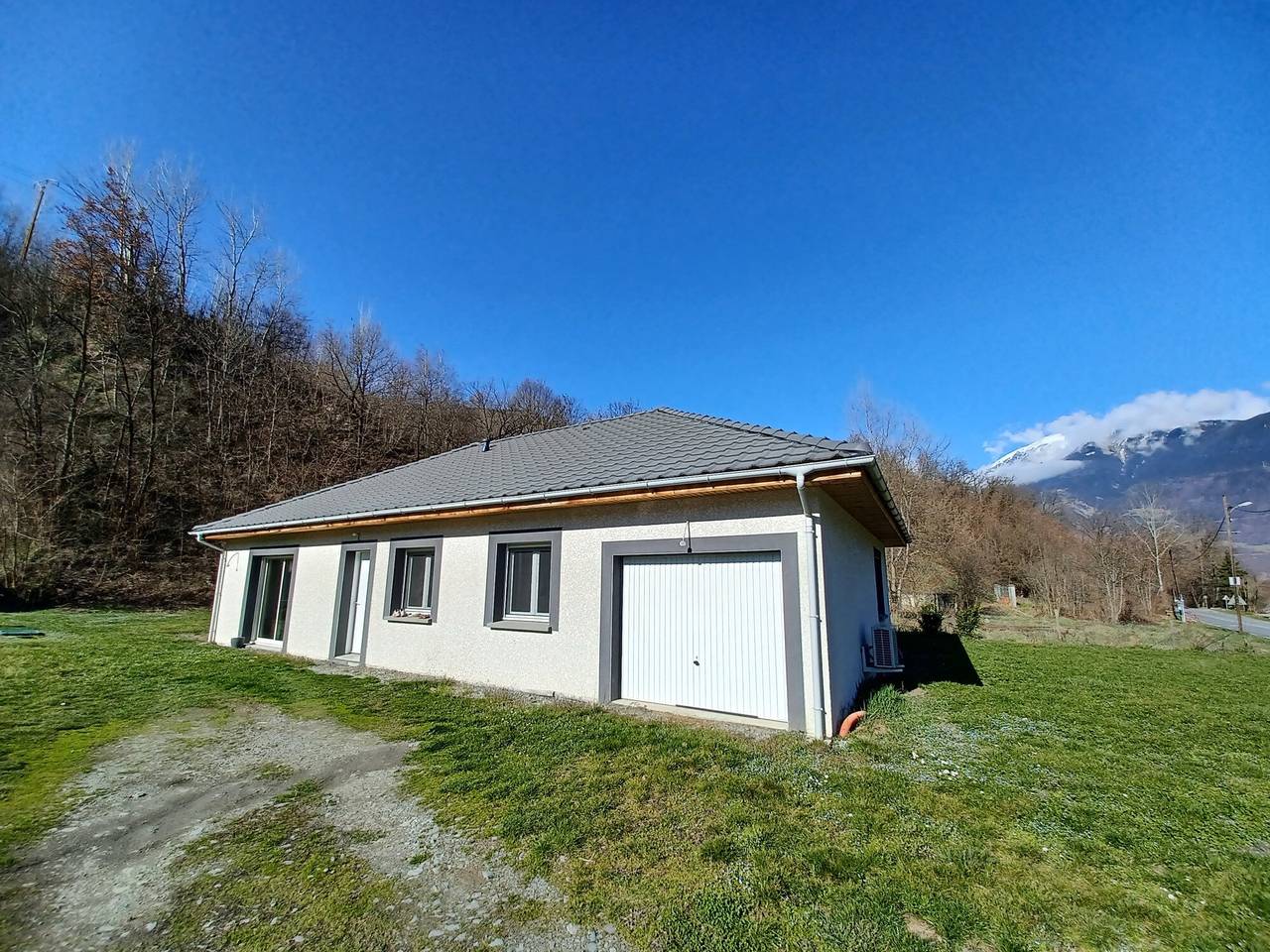 Casa St Jean cerca de la estación de esquí in Saint-Jean-de-Maurienne, Región de Saint-Jean-de-Maurienne