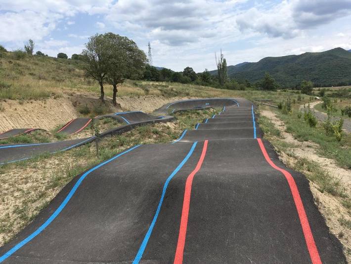 Location de vacances pour 6 personnes, avec balcon et vue à Quillan - 4