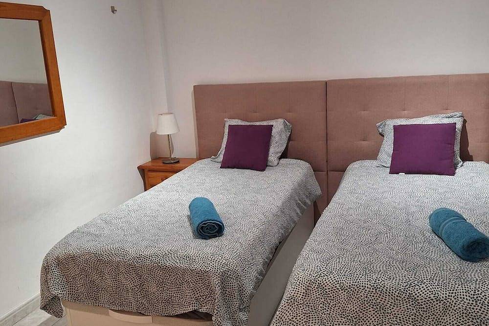 Appartement entier, Las Galletas, soleil, plage, relax ..... in Las Galletas, Tenerife du Sud