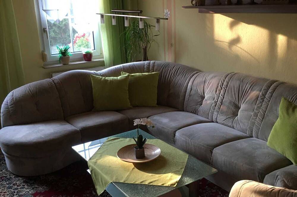 Entire apartment, Vacation apartment 1 Alte Kaserne - Holiday apartments Alte Kaserne close to Lake Drewen in Wesenberg, Mecklenburg-Strelitz