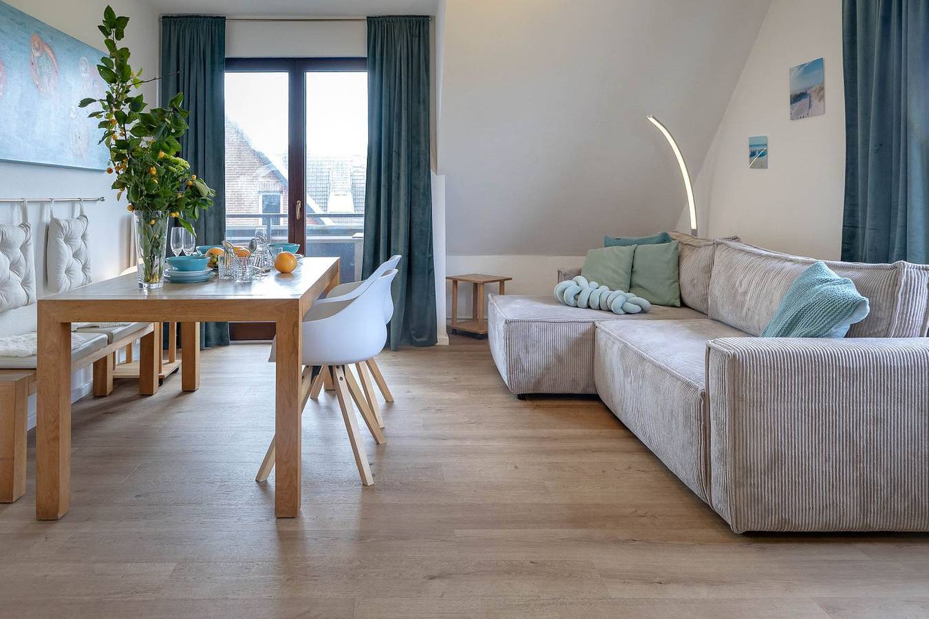 Ganze Wohnung, Fischerweg: Strandnahe moderne 2-Zimmerwohnung  mit Balkon in Westerland, Sylt (Gemeinde)