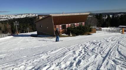 Gîte pour 10 personnes, avec vue et balcon dans Prabouré