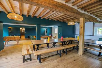 Villa pour 30 Personnes dans Villiers-Saint-Benoît, Région d'Auxerre, Photo 1