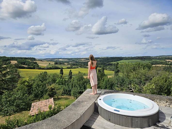 Chambre d’hôte pour 2 personnes, avec piscine ainsi que jardin et jacuzzi dans le Gers - 3